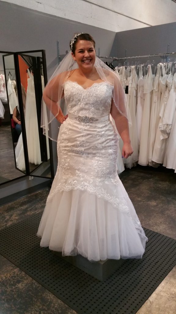 plus size lace mermaid wedding gown