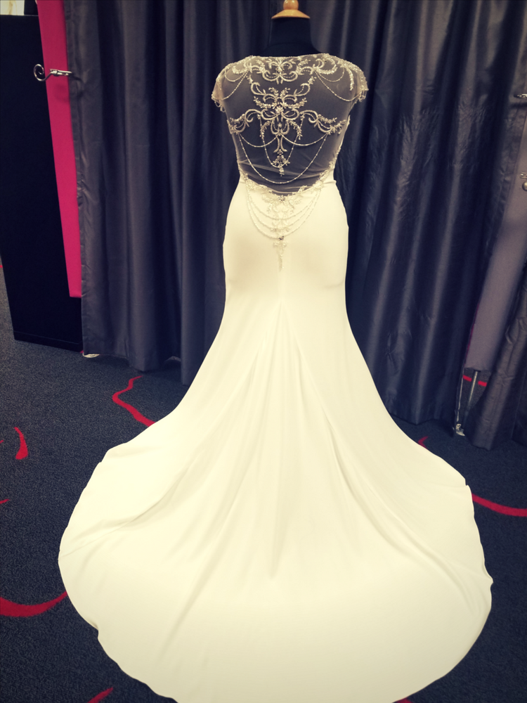 crepe wedding dress low back