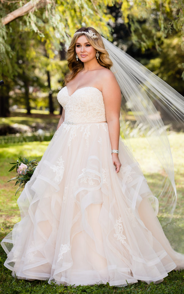 Columbus' Andi B Bridal makes wedding gowns designed for curvy women