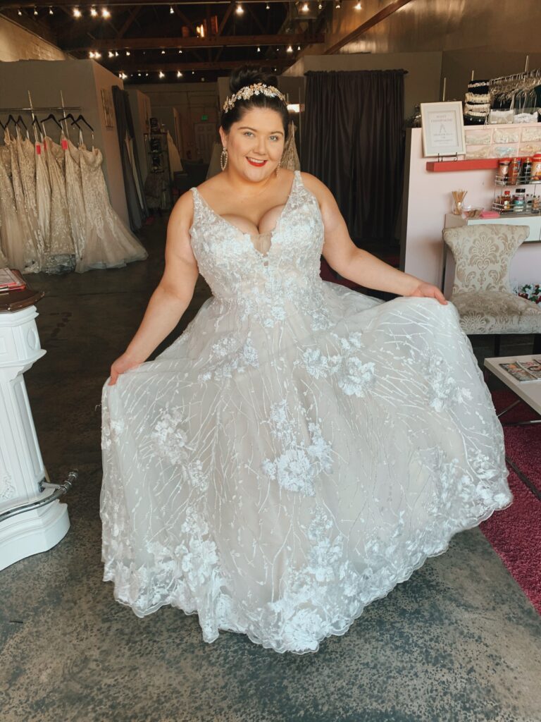 Plus size cinderella hot sale wedding dresses