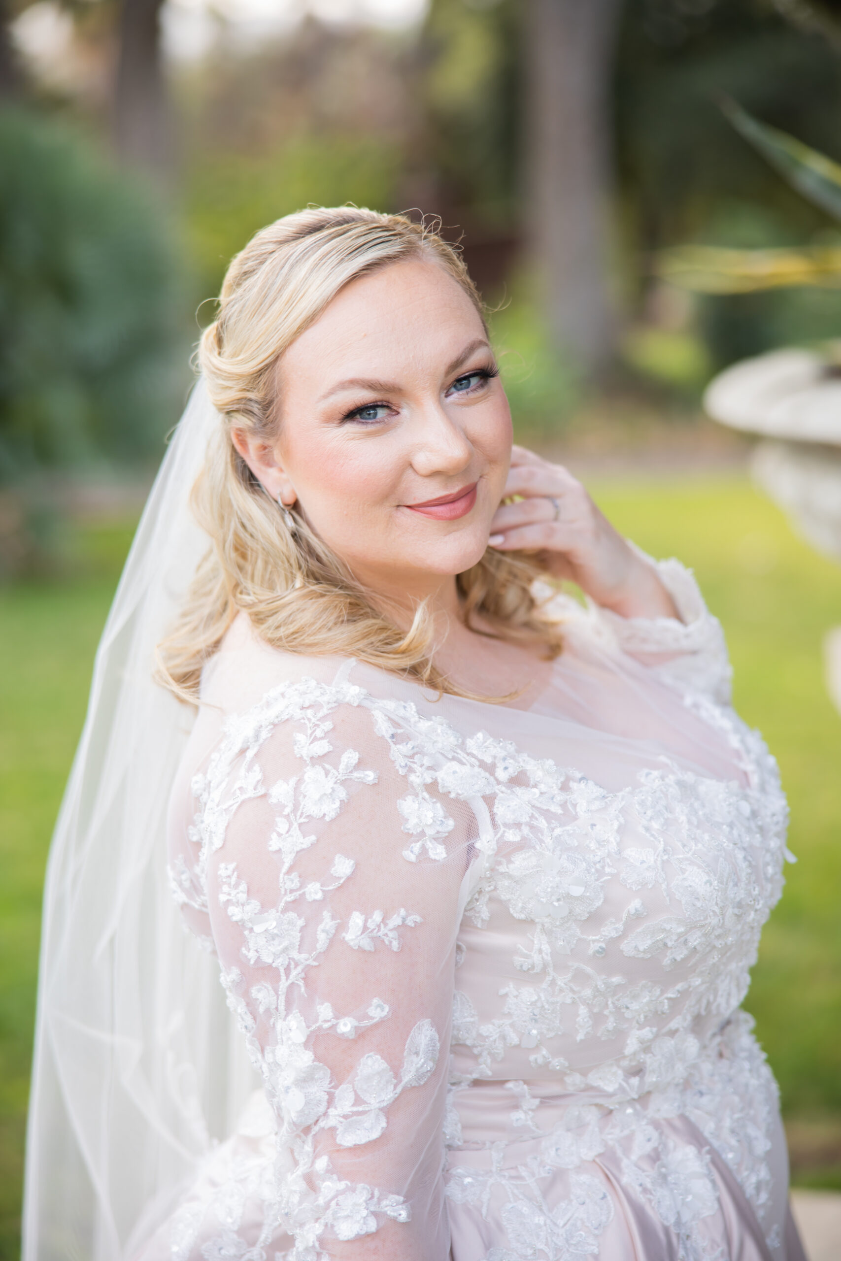 long sleeve plus size wedding dress blonde bride