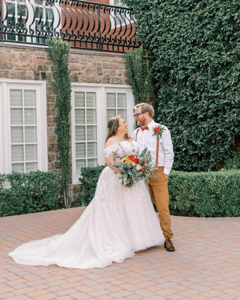 bride and groom garden wedding mesa arizona