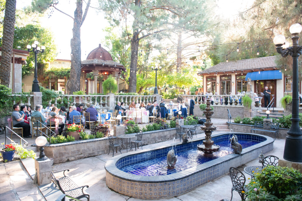 outdoor wedding ceremony arizona