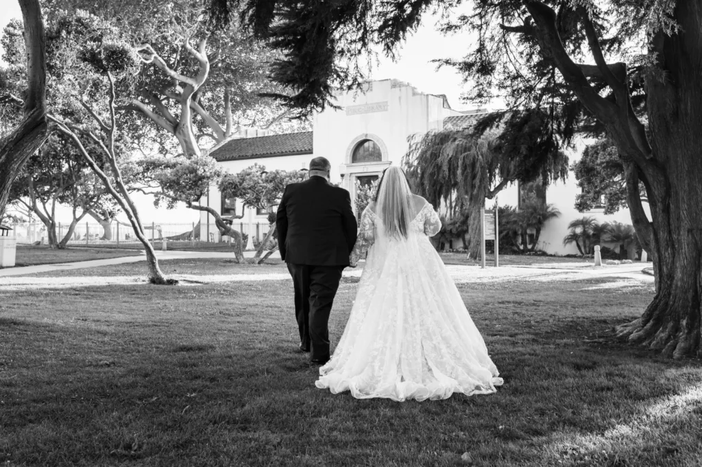 plus size bride and groom bridal portrait los angeles california