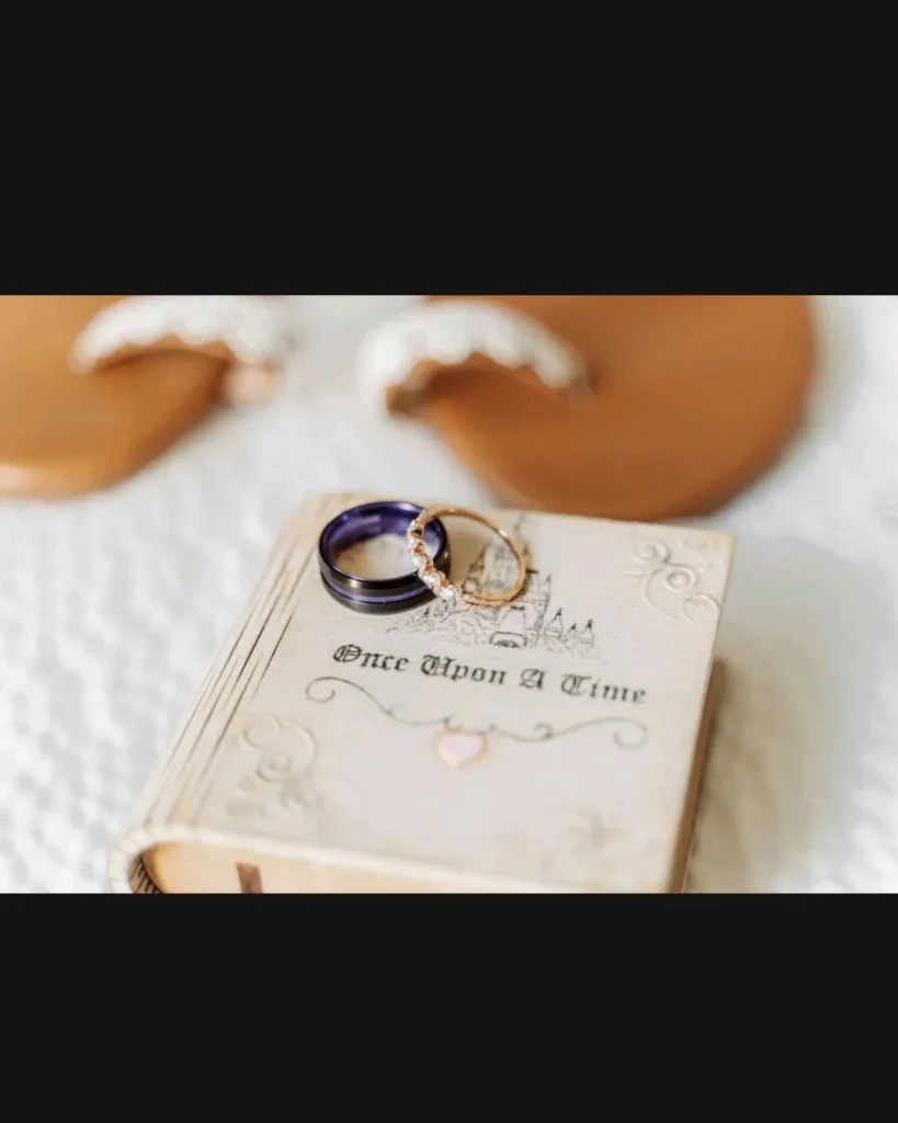 unique vow and ring wedding book