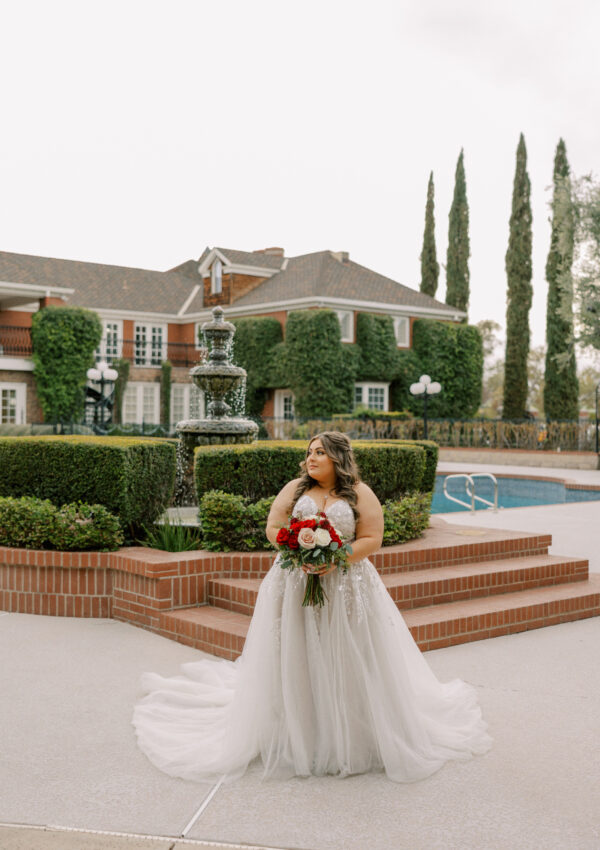plus size bride in glam ballgown wedding dress outdoor wedding mesa arizona