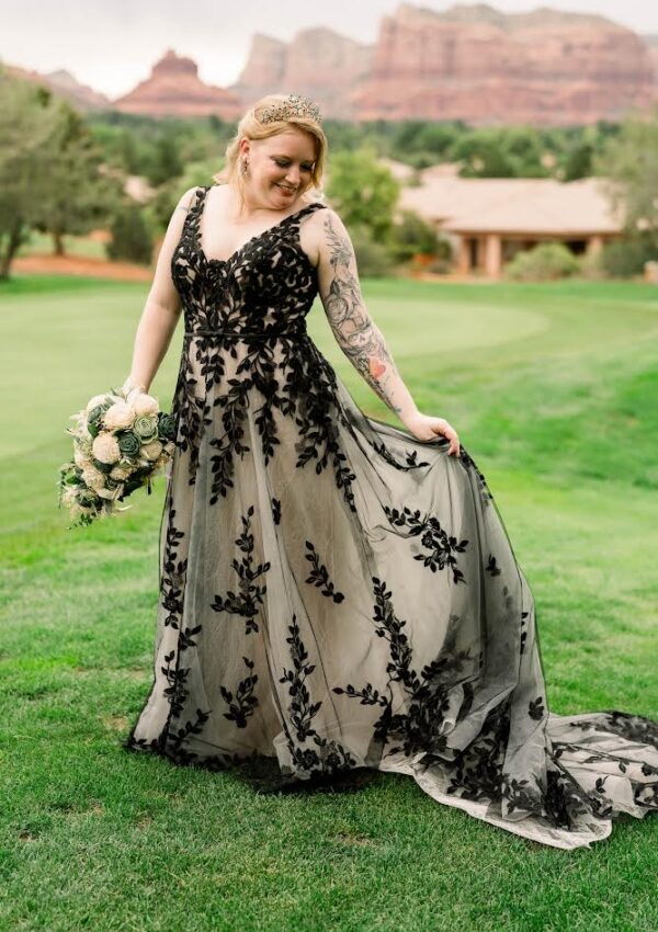 Leila’s Unique Two Tone Black Lace Wedding Dress